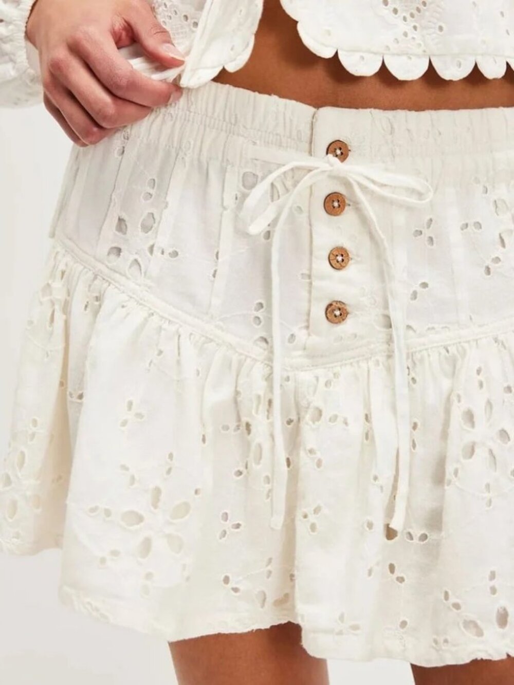 Free People Roselle Eyelet Mini Skirt in Ivory XL